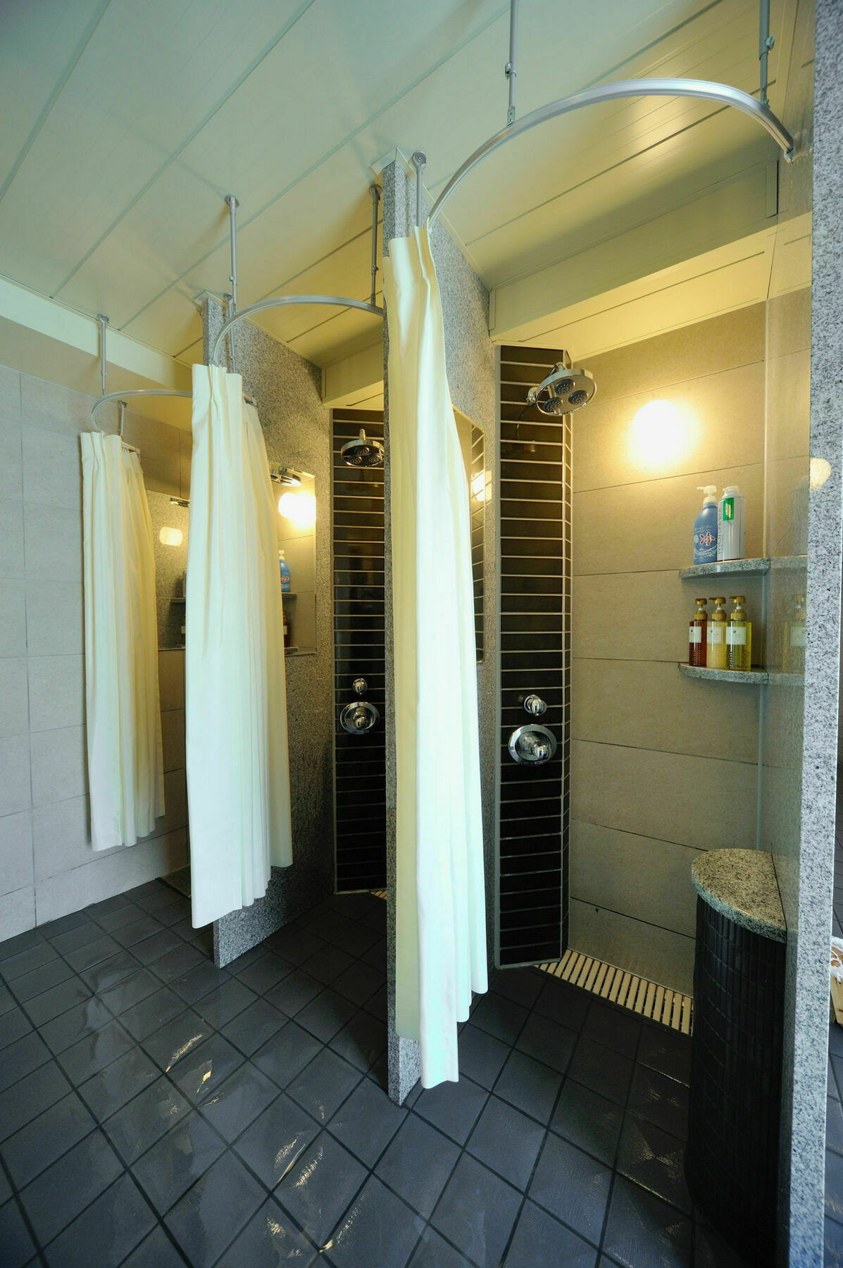 Global Cabin Tokyo Gotanda المظهر الخارجي الصورة